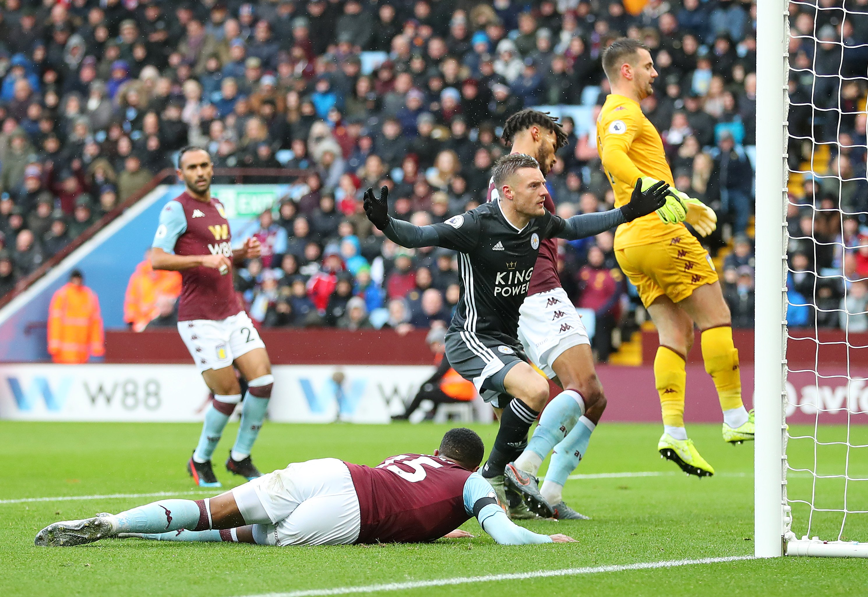 这背后凝聚 这背后凝聚